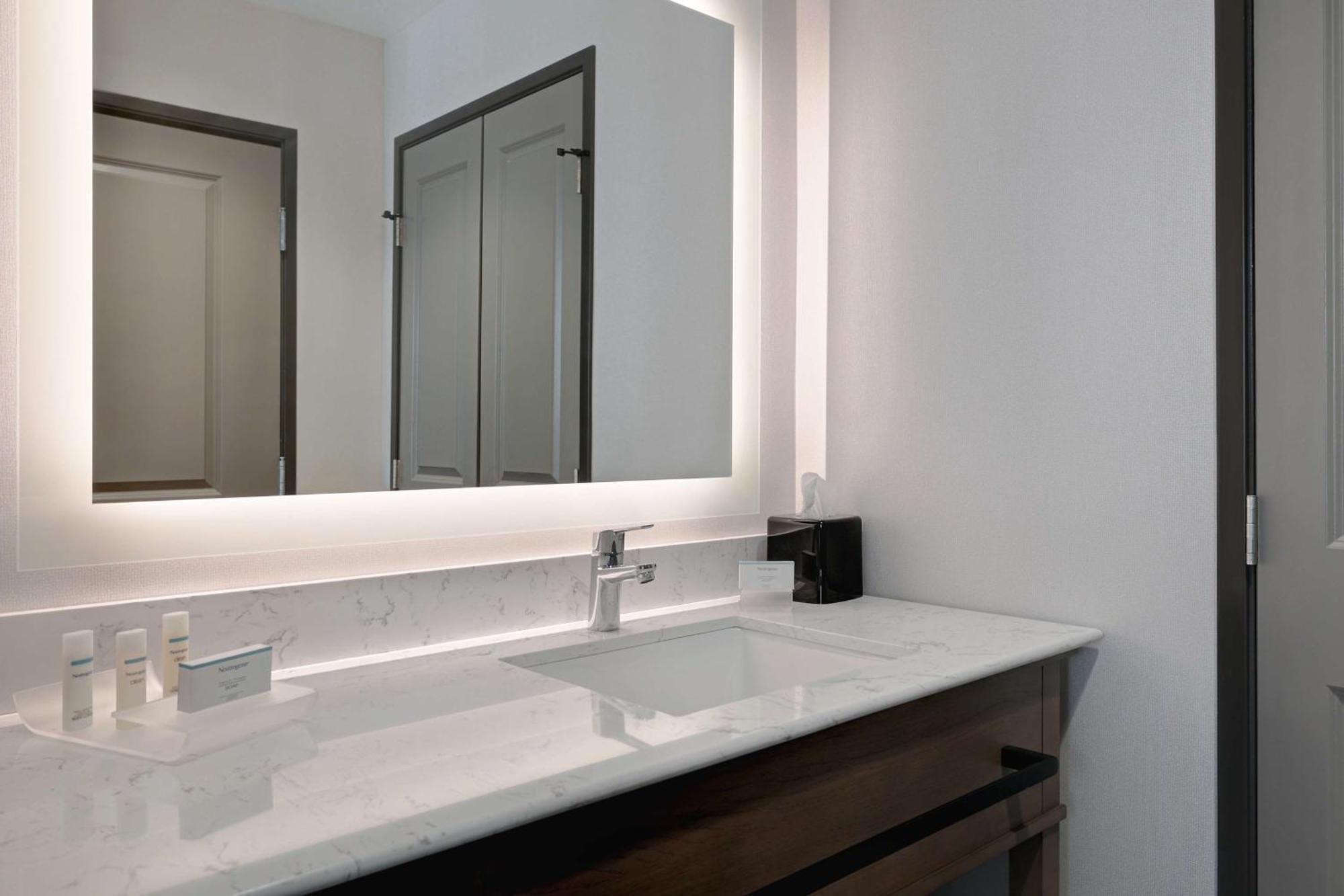 Homewood Suites By Hilton Santa Clarita/Valencia, Ca Экстерьер фото