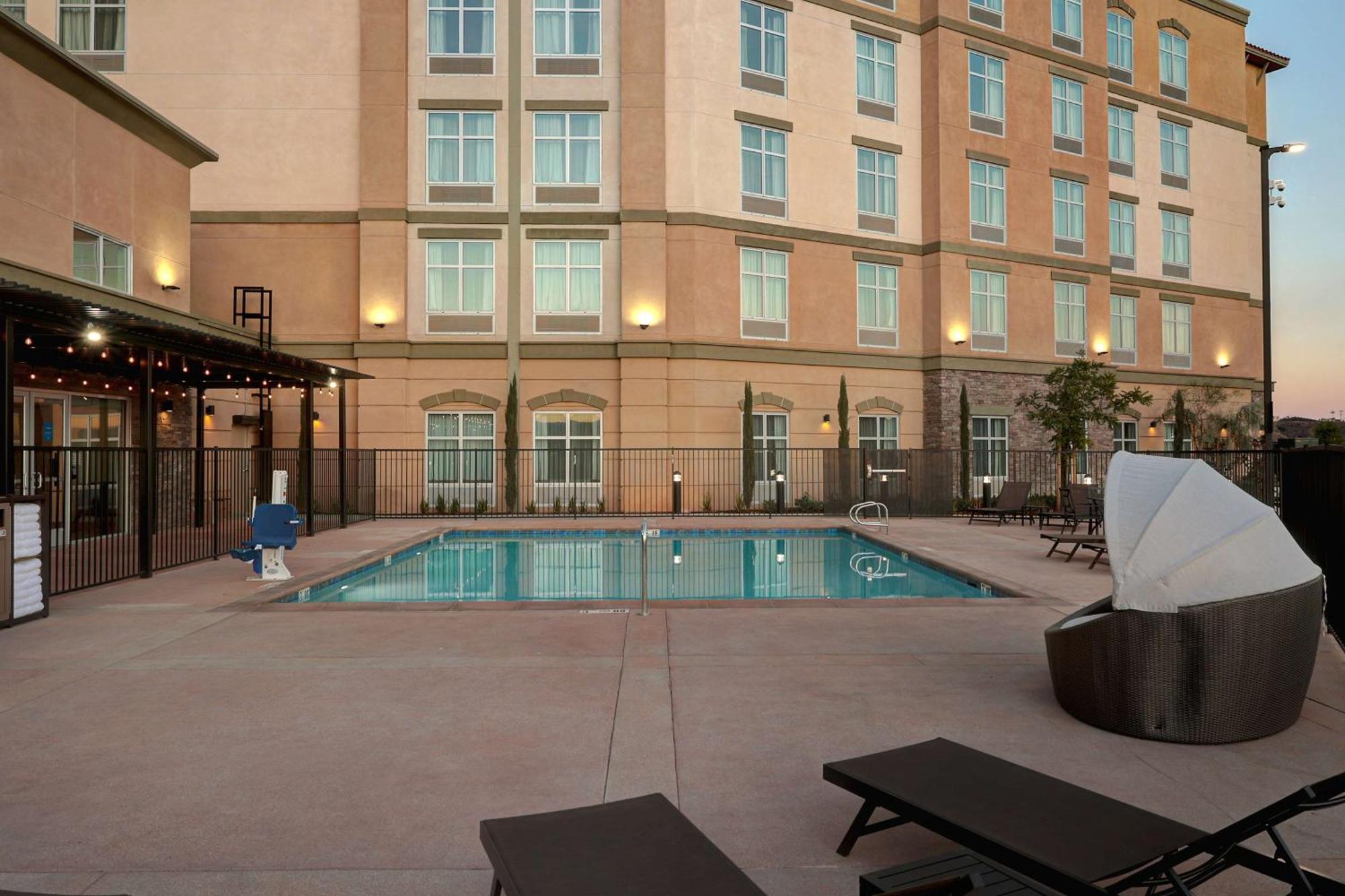 Homewood Suites By Hilton Santa Clarita/Valencia, Ca Экстерьер фото